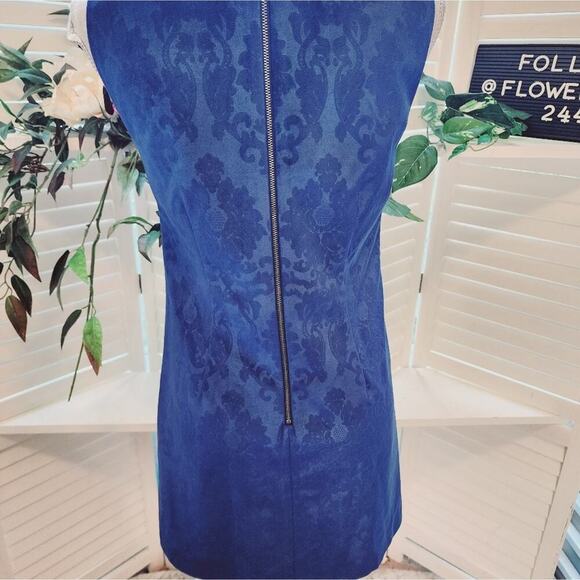 ALICE & OLIVIA CLYDE SLEEVELESS DAMASK SHIFT DRESS SIZE 6 - Picture 6 of 7